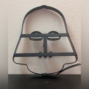 William Sonoma Darth Vader Cookie Cutter Pancake Mold Non-Stick Metal Star Wars